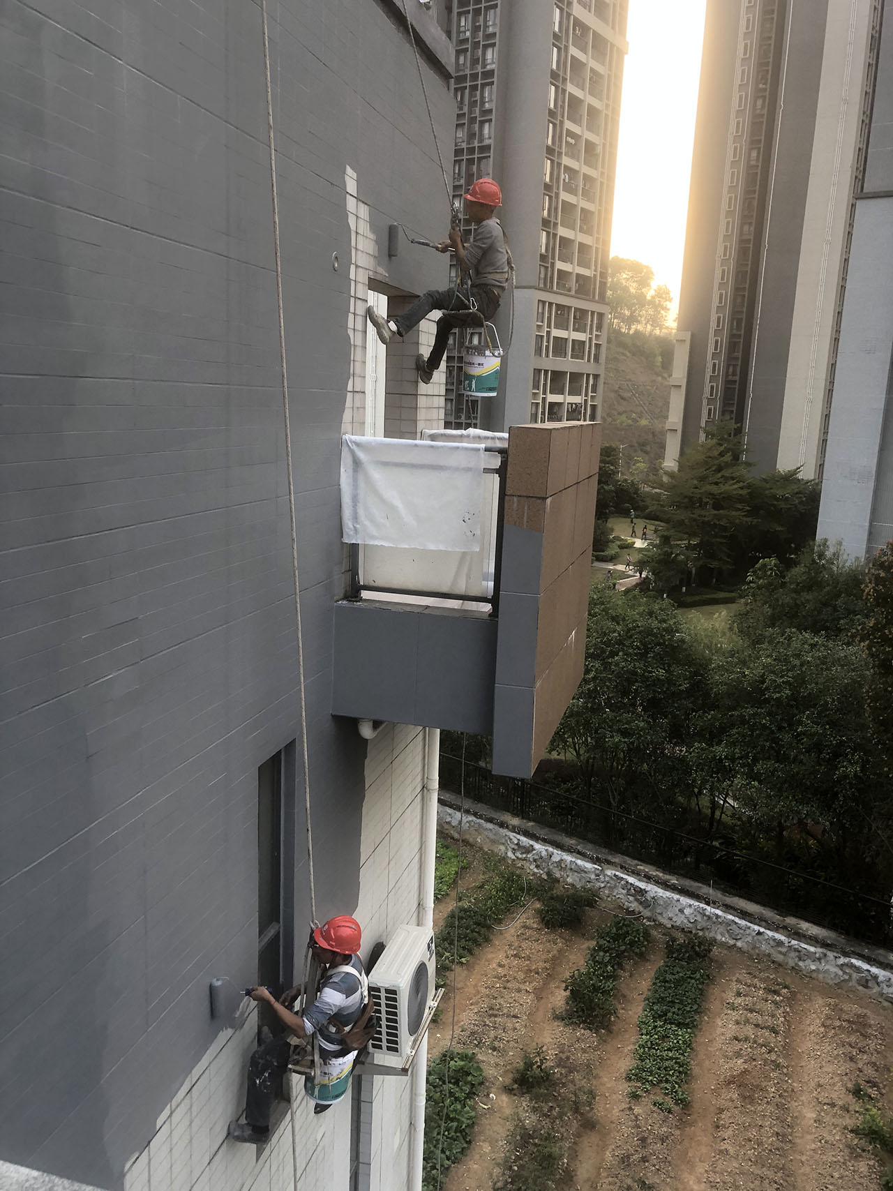 黄埔岭南林语别墅外墙防水
